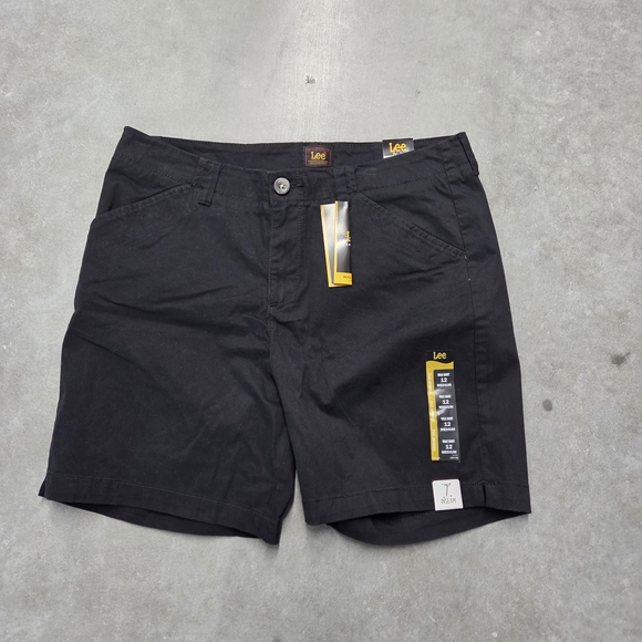 Lee Pants - NWT Lee Women's Charcoal Flat Front Shorts